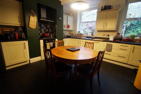 3 bedroom terraced house for sale, Stamford Road, Mossley OL5