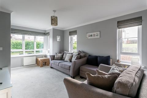 37 Clippens Drive, Edinburgh, EH17 8TU