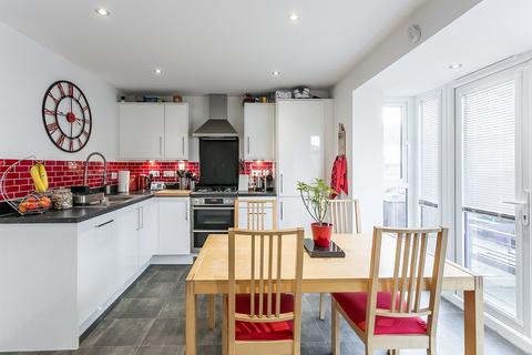 37 Clippens Drive, Edinburgh, EH17 8TU