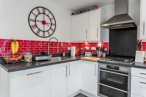 37 Clippens Drive, Edinburgh, EH17 8TU