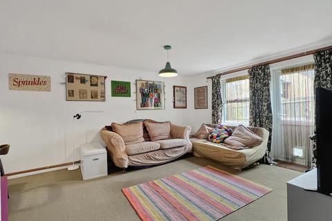 11 Crawford Close, Cambridge, CB4 2US