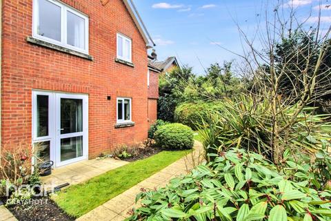 2 bedroom apartment for sale, Headley Road, Hindhead