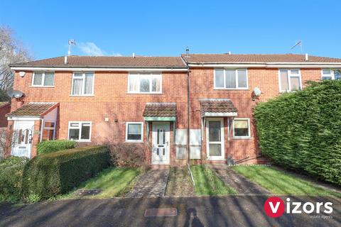 2 bedroom terraced house for sale, Abbotswood Close, Winyates Green, Redditch