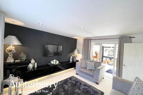 2 bedroom semi-detached house for sale, East Street, Stoke-On-Trent ST3