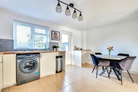 76 Goshawk Drive, Chelmsford, CM2 8XP