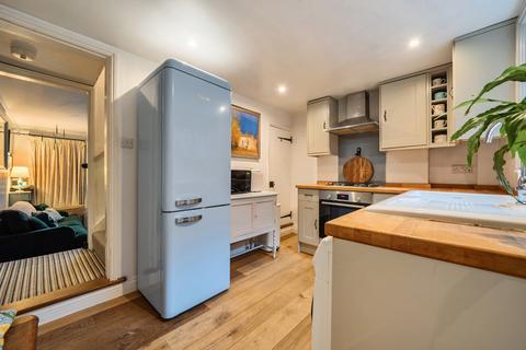 2 bedroom end of terrace house for sale, Petworth Road, Haslemere, Surrey, GU27