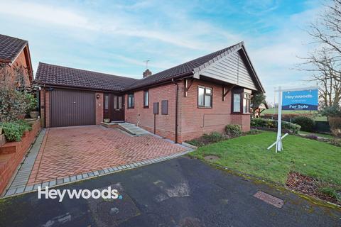 2 bedroom detached bungalow for sale, Beechfield Drive, Walton On The Hill, Stafford