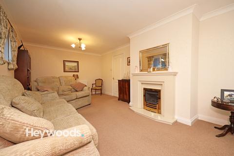11 Beechfield Drive, Stafford, ST17 0YH