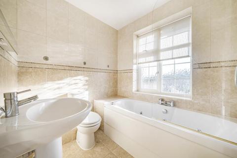 1 bedroom flat for sale, High Wycombe,  Buckinghamshire,  HP12