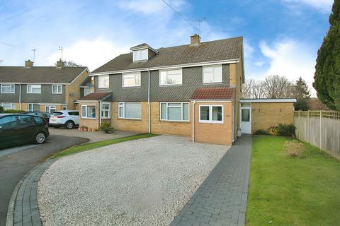 10 Peel Close, Charlton Kings, Cheltenham, GL53 8QH