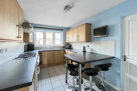 52 Birkdale, Warmley, Bristol, BS30 8GH