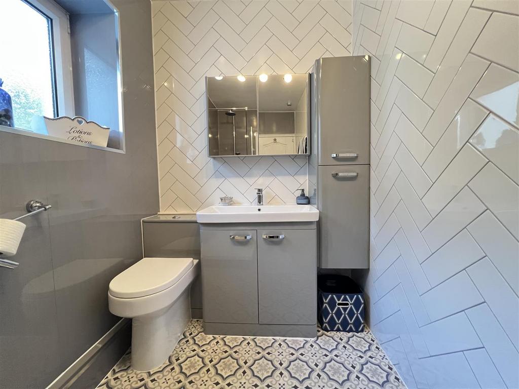 Modern Shower room