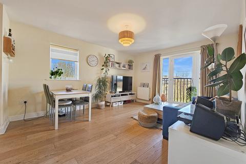 63 Gladeside, Chesterton, Cambridge, CB4 1EL
