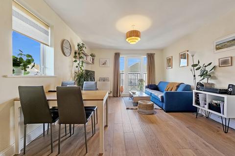 63 Gladeside, Chesterton, Cambridge, CB4 1EL