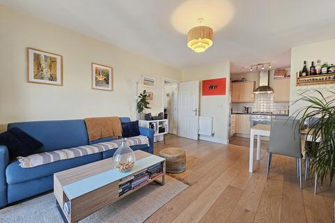 63 Gladeside, Chesterton, Cambridge, CB4 1EL