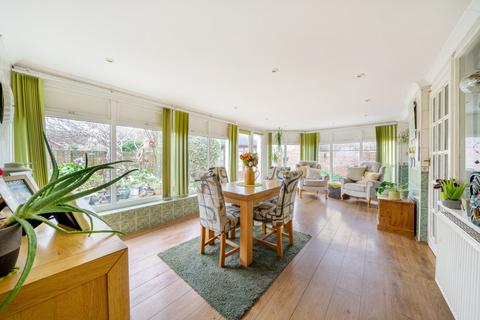 2 bedroom detached bungalow for sale, Grafton Road, Selsey, PO20