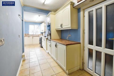 3 bedroom semi-detached house for sale, Rowland Road, Scunthorpe