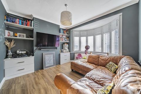 59 Westhurst Drive, Chislehurst, BR7 6HS