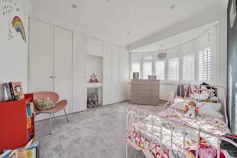 59 Westhurst Drive, Chislehurst, BR7 6HS