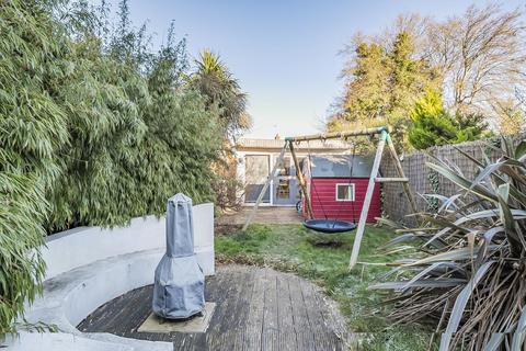 59 Westhurst Drive, Chislehurst, BR7 6HS