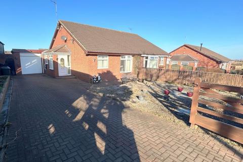 2 bedroom bungalow for sale, The Bridle, Murton Village, NE27