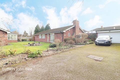 4 bedroom detached bungalow for sale, The Backlands, Crewe