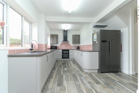 4 bedroom semi-detached house for sale, Westfield Road, Margate, CT9