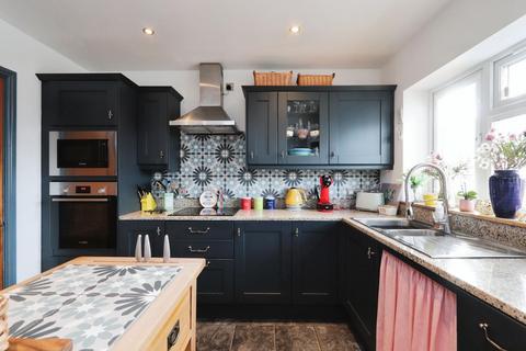 4 bedroom semi-detached house for sale, Moonshine Lane, Sheffield