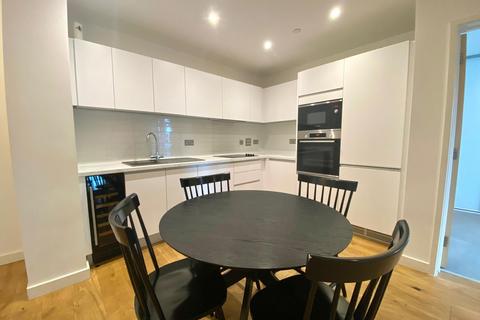 2 bedroom apartment to rent, Axium, 40 Windmill Street, B1