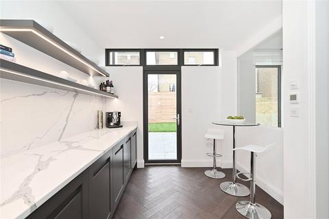 4 bedroom terraced house for sale, Camden Mews, Camden Town, London, NW1