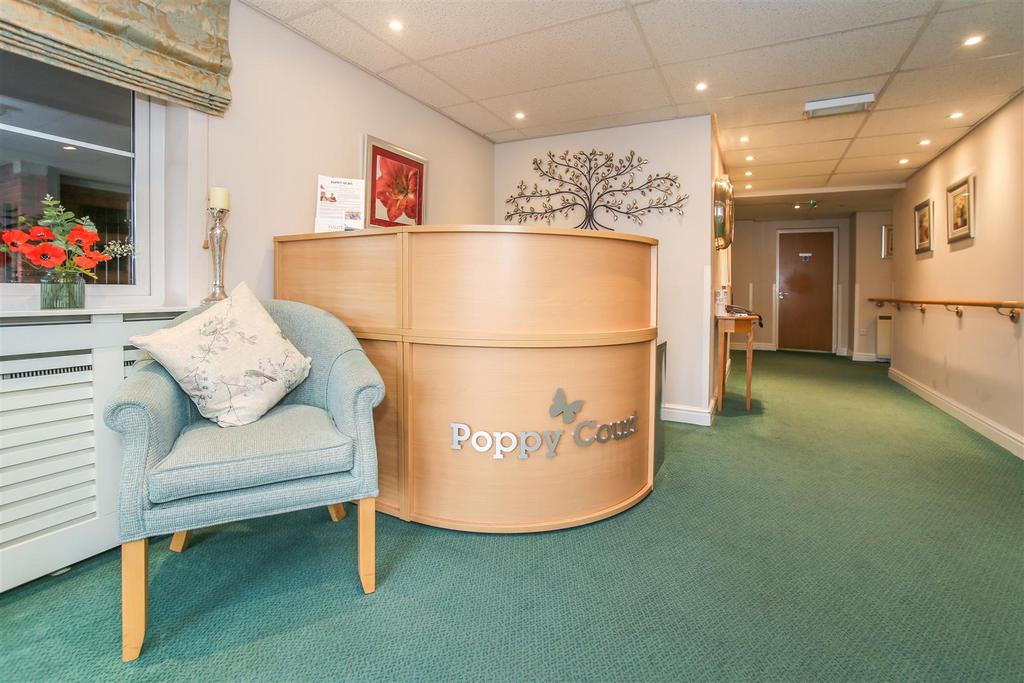 Poppy Court Entrance.jpg