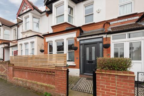 4 bedroom terraced house for sale, Twickenham Road, Leytonstone, London, E11 4BH