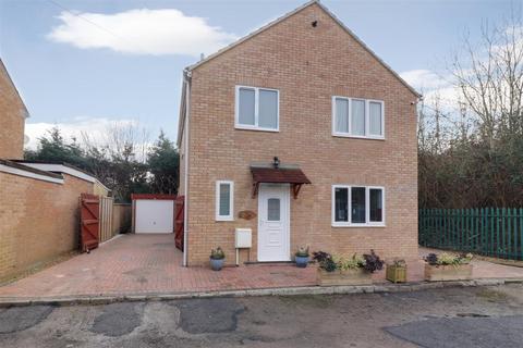 3 bedroom detached house for sale, Perth, Stonehouse