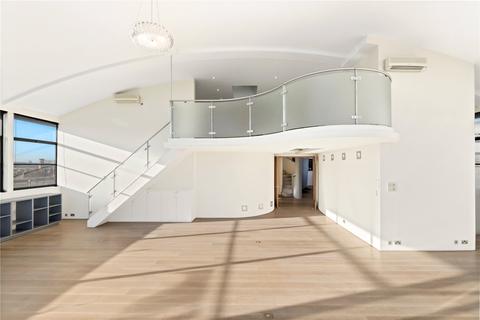 3 bedroom duplex for sale, Chiswick Green Studios, 1 Evershed Walk, London, W4