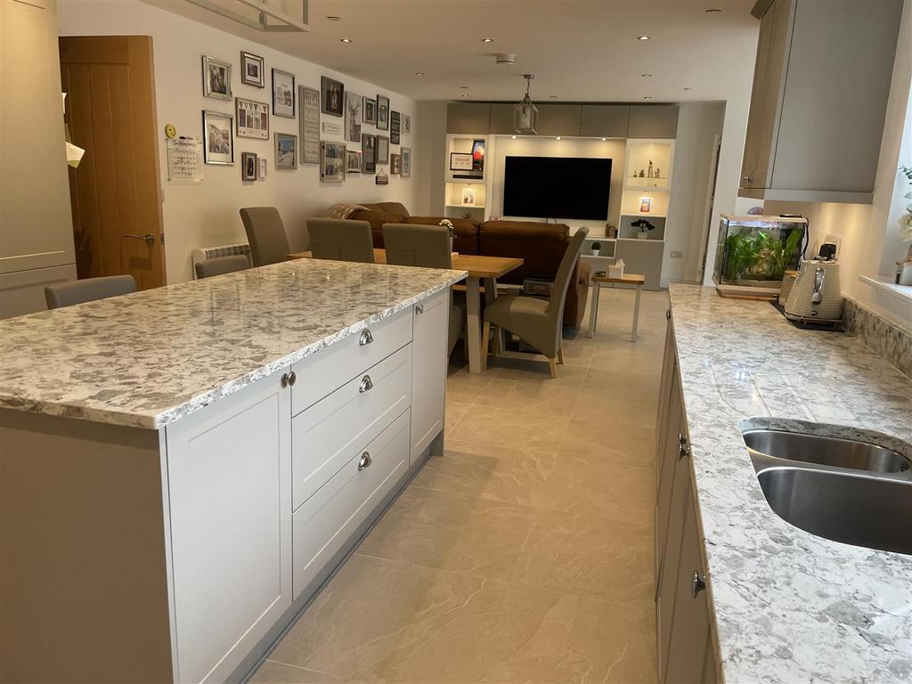 Kitchen Family Sun Room