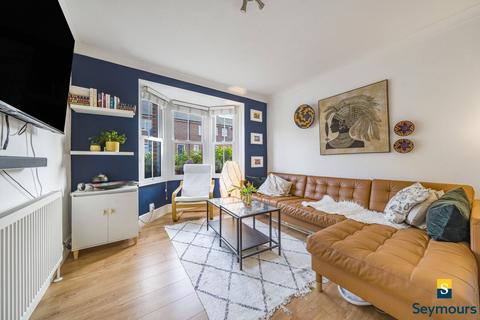 3 bedroom end of terrace house for sale, Mary Road, Surrey GU1