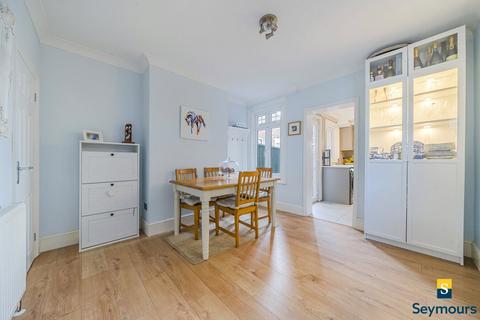 3 bedroom end of terrace house for sale, Mary Road, Surrey GU1