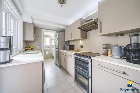 3 bedroom end of terrace house for sale, Mary Road, Surrey GU1