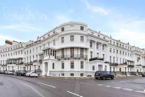 2 bedroom flat for sale, Lewes Crescent, Brighton, East Sussex, BN2