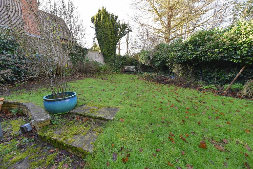 Garden1.JPG