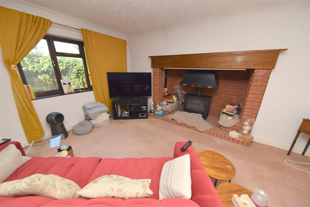 Living room.JPG