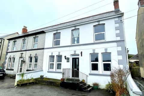 15 Roche Road, Bugle, St Austell, PL26 8PL