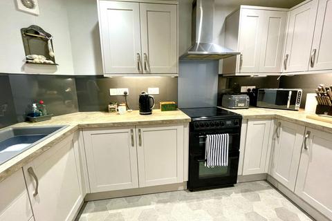 15 Roche Road, Bugle, St Austell, PL26 8PL