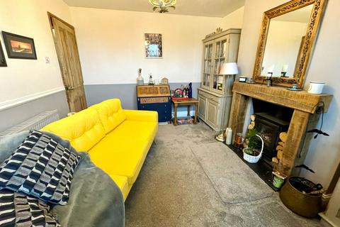 15 Roche Road, Bugle, St Austell, PL26 8PL