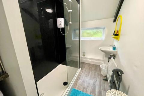 15 Roche Road, Bugle, St Austell, PL26 8PL