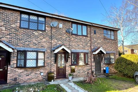 2 bedroom terraced house to rent, Dominic Close, Manchester