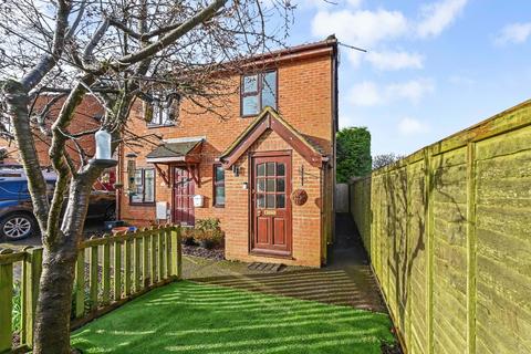 2 bedroom end of terrace house for sale, The Ridgeway, Alton, Hampshire