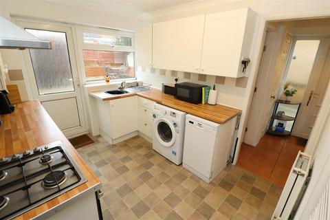 3 bedroom semi-detached house for sale, Whitefriars, Rushden NN10