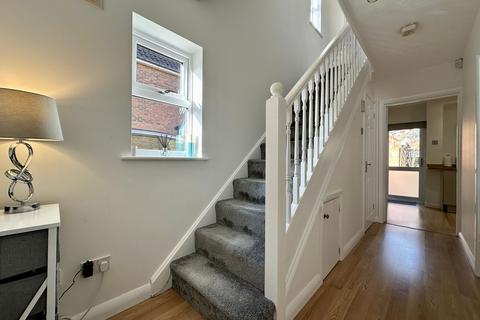 65 Bridge Street, Basildon, SS15 4AY