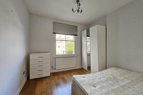 2 bedroom apartment to rent, Sutherland Avenue, Bayswater, Queensway W9